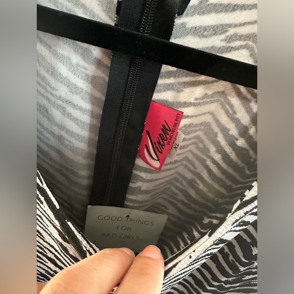 NWT Vixen by Micheline Pitt Troublemaker dress XL - Picture 2 of 3